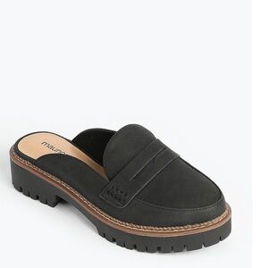 Maurices slip on backless loafer mule. Size 8 1/2.